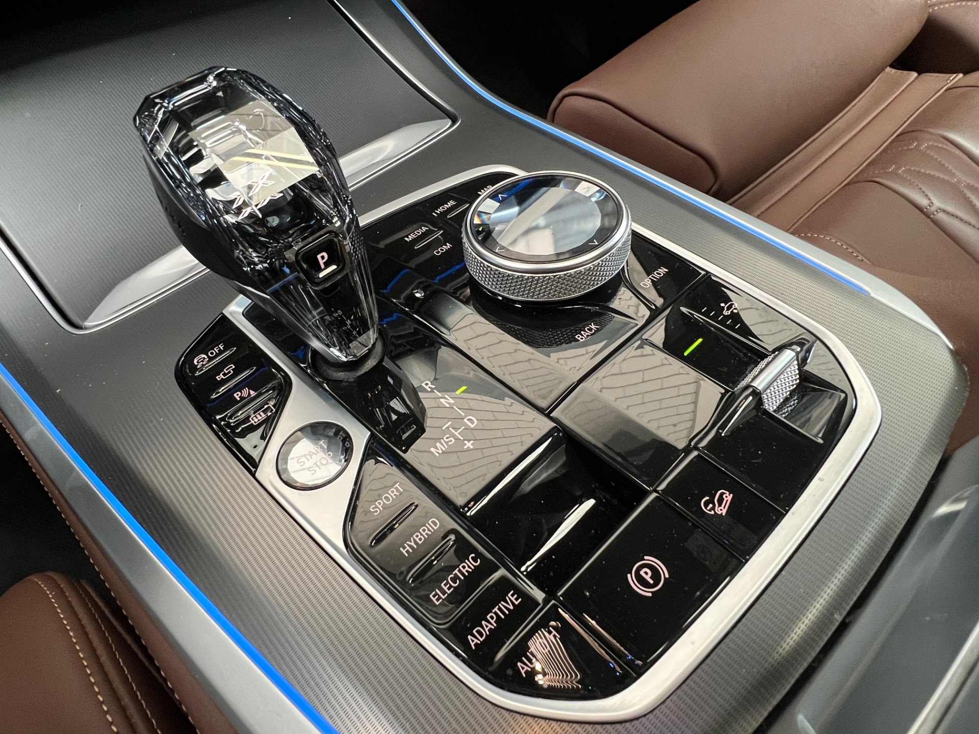 44745423-38.jpg